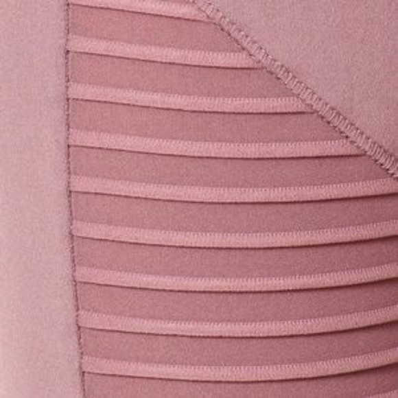 Shosho Moto Legings with Mesh Panels Pink - Picture 3 of 4